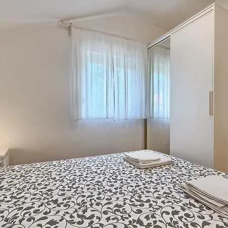 Atl Rogoznica (Sibenik-Knin)