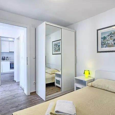 Apartment Atl *