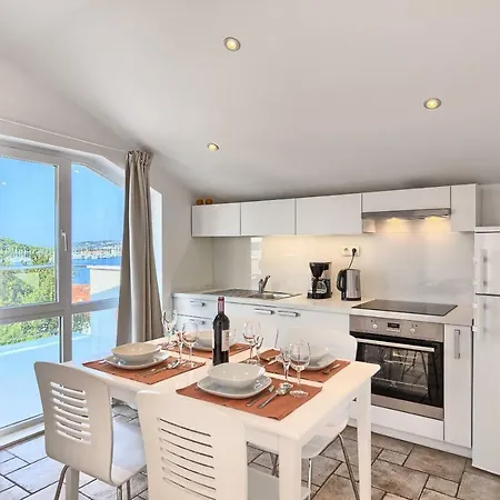 Atl * Rogoznica (Sibenik-Knin)