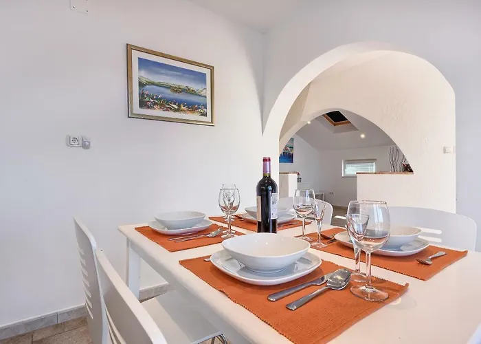 Atl Rogoznica (Sibenik-Knin)